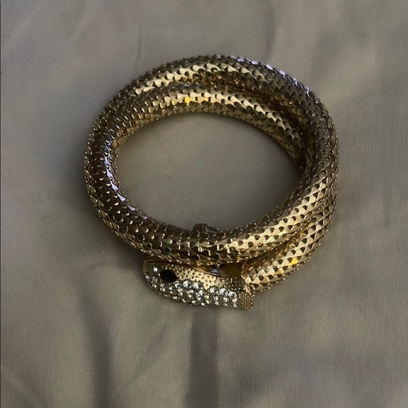 Elegant Gold Snake Bracelet - Picture 5 of 5